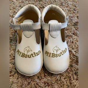 lil wings baptism shoes. Nwt. Size 5 1/2